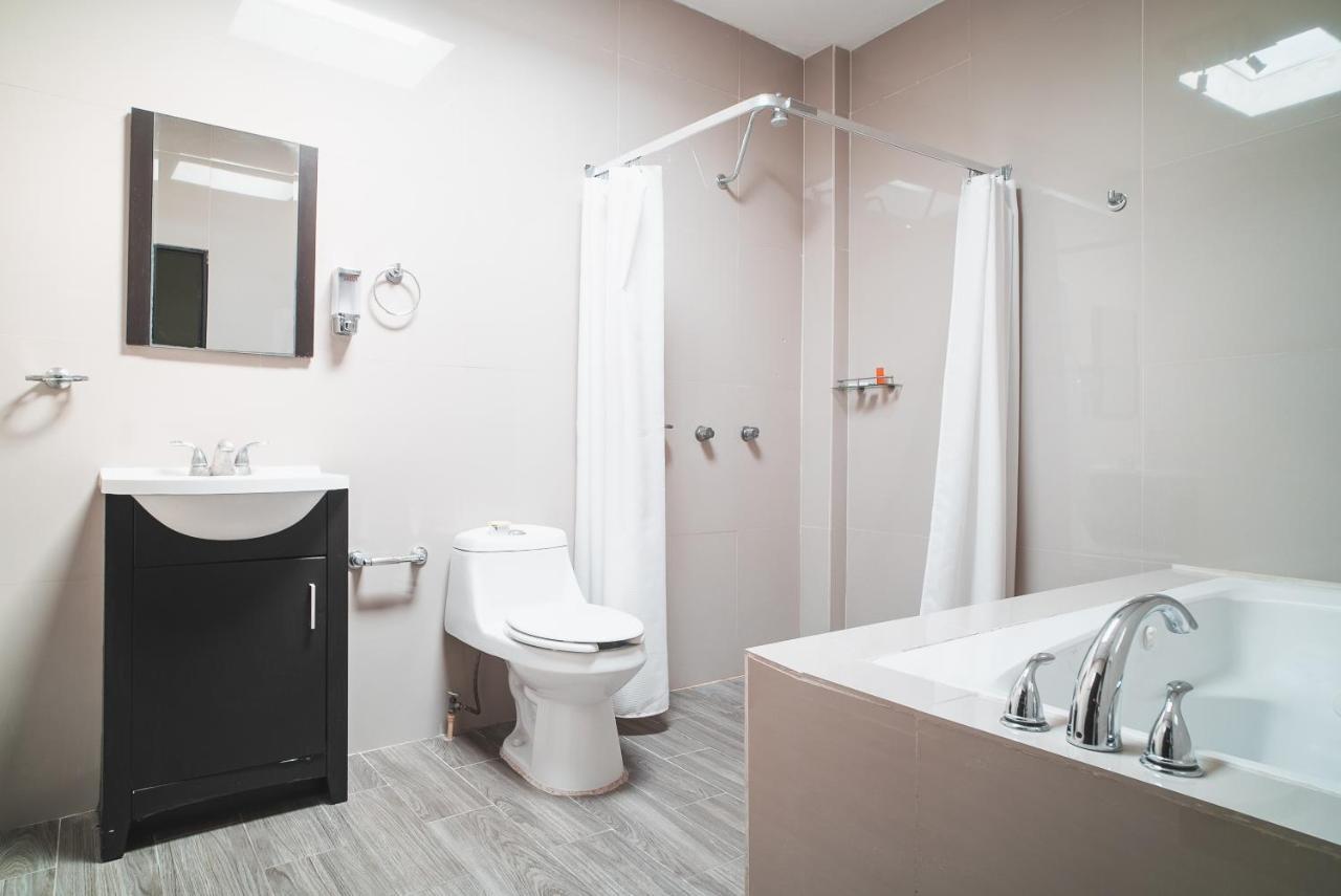 Oyo Hotel Home Express Tuxtla Gutierrez Luaran gambar
